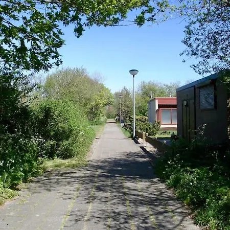 Anna, Strandhuisje Dichtbij Zee & Strand! Apartman *