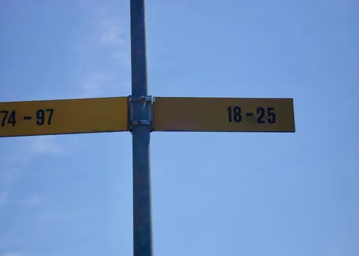 Anna, Strandhuisje Dichtbij Zee & Strand! Callantsoog